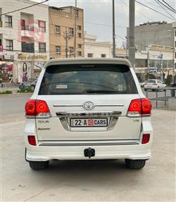 تويوتا لاندكروزر